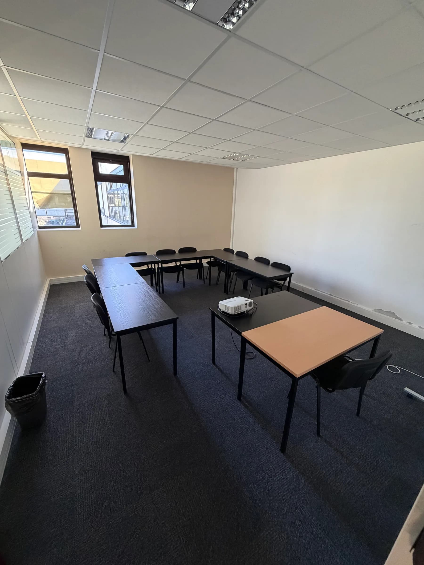 Salle de réunion de H Center à La Rochette